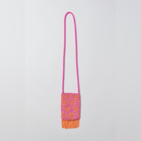 NWT Urban Outfitters Beaded Crossbody Phone Sling in Pink & Orange - Picture 3 of 11